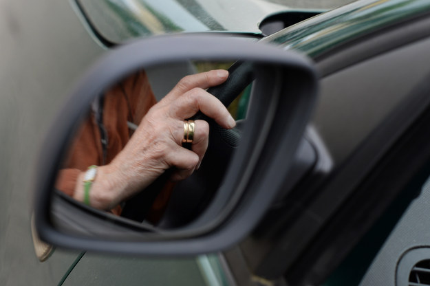 Kobieta odpowie za prowadzenie auta bez prawa jazdy / /DPA/Felix Kästle /PAP