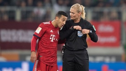 Kobieta sędziuje mecz, irańska telewizja odwołuje transmisję