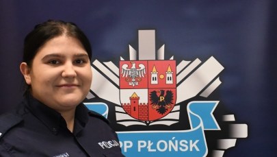 Kobieta utknęła w palącym się aucie. Uratowała ją policjantka