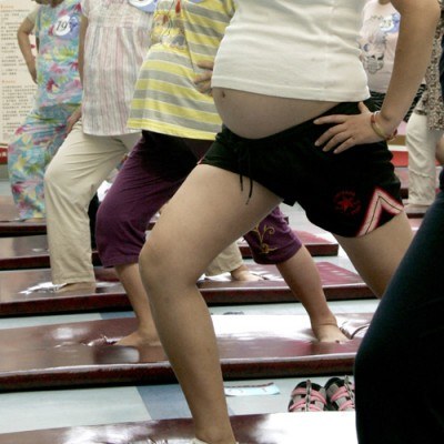 Kobieta w ciąży ma prawo do wszystkich świadczeń /AFP
