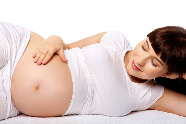 kobieta w ciąży /© Photogenica