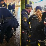 Kobieta zaatakowana na Rynku Głównym w Krakowie. "Miała rozerwane ucho"