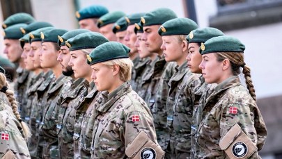 Kobiety do wojska! Rewolucja niedaleko Polski