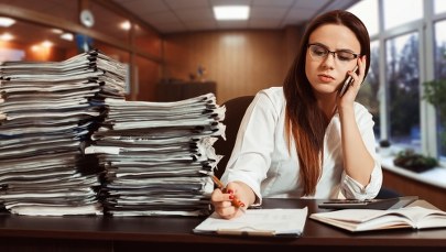 Kobiety w Polsce zarabiają średnio o 700 zł mniej niż mężczyźni