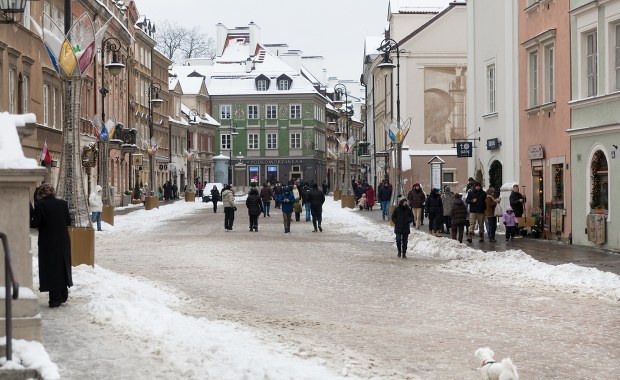 Kogo Polacy nie lubią, a kogo darzą największą sympatią? Najnowszy raport ujawnia