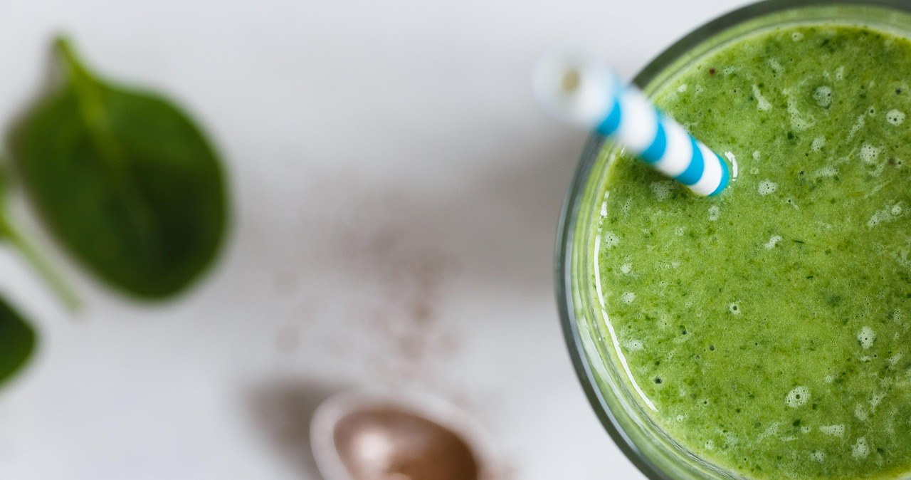 Коктейль з авокадо - це вітамінна бомба, що може замінити повноцінний прийом їжі /pixabay.com