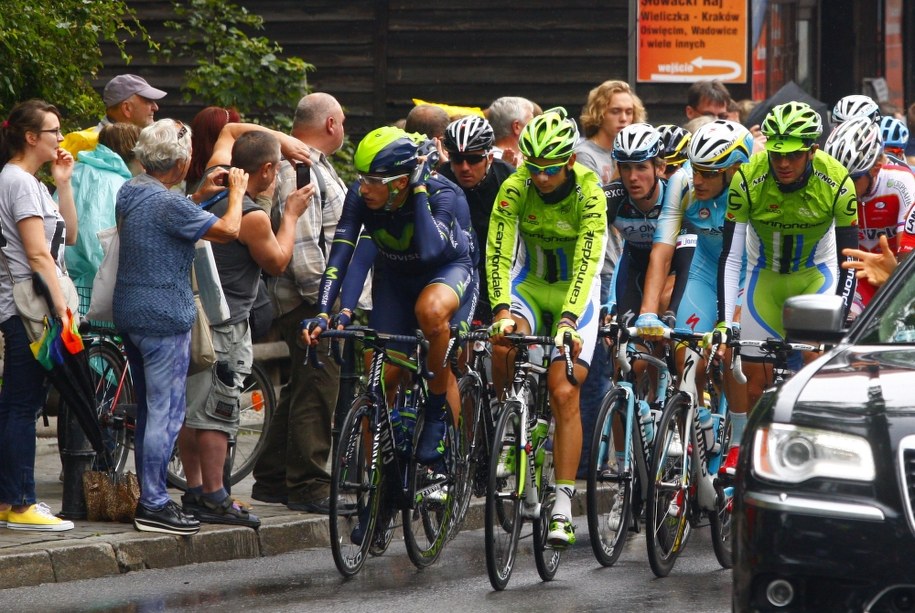 Kolarze na stacie w Zakopanem /Grzegorz Momot /PAP