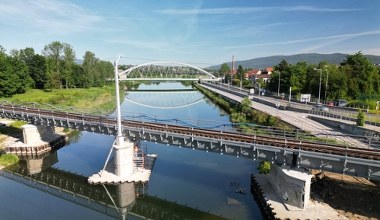 Koleją szybciej w Beskidy. PKP PLK kończy modernizację kluczowej linii