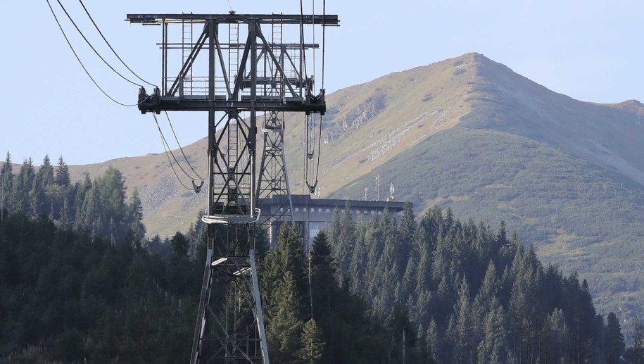 Kolejka na Kasprowy Wierch / 	Grzegorz Momot    /PAP