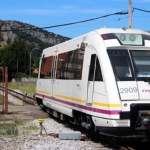 Kolejka zderzyła się z dźwigiem. Są ranni