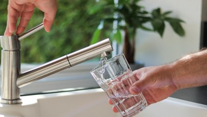 Kolejna awaria wodociągów w Warszawie. Do kiedy potrwają naprawy?