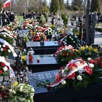 Kolejna ekshumacja ofiary katastrofy smoleńskiej na warszawskich Powązkach