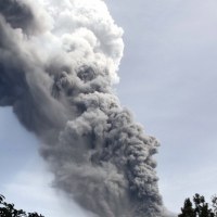 Erupcja wulkanu w Indonezji