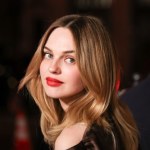 Kolejna gwiazda dołącza do "Gorączki 2"? Mówi się o Odessie Young