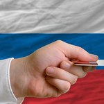 Kolejna odpowiedź Rosji na sankcje - własne karty płatnicze