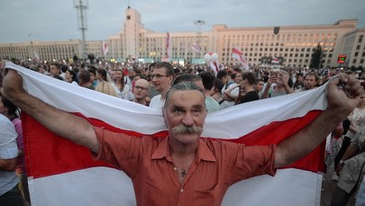 Kolejna ofiara protestów na Białorusi. Mężczyzna został postrzelony 