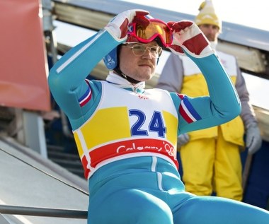 Kolejną rolą Egertona była kreacja amatorskiego brytyjskiego skoczka narciarskiego Michaela "Eddie'ego" Edwardsa, który nigdy nie przestał wierzyć w siebie - mimo iż nikt inny nie podzielał wiary w jego możliwości.

Inspirowana prawdziwymi wydarzeniami tragikomedia "Eddie zwanym Orłem" pokazywała, jak bohater Egertona zapewnił sobie wyjazd na zimową olimpiadę w Calgary w 1988 roku, gdzie stał się ulubieńcem publiczności. 