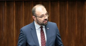 Kolejne kłopoty Krzysztofa Szczuckiego. Jest akt oskarżenia 