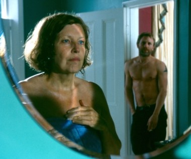 Kolejne pierwszoplanowe role dostawał jednak w nadal w Europie. Występem w filmie Rogera Michella "Matka" (2003) potwierdził Craig nieprzeciętne dramatyczne umiejętności. Wcielił się tam w postać dojrzałego, żonatego mężczyzny, który nawiązuje romans z o wiele starszą od siebie kobietą. Kreacja Craiga była na tyle wyrazista, że aktor otrzymał nominację do Europejskiej Nagrody Filmowej.

Z Rogerem Michellem Craig spotkał się także na planie swojego kolejnego filmu "Przetrzymać tę miłość" (2004), będącym ekranizacją powieści Iana McEwana. Zagrał w nim mężczyznę, którego nachodzi tragiczne wydarzenie z niedalekiej przeszłości, kiedy był świadkiem śmierci pewnego człowieka. Inny świadek tamtego incydentu, grany przez Rhysa Ifansa, twierdzi zaś, że obydwu łączy głębsze uczucie.