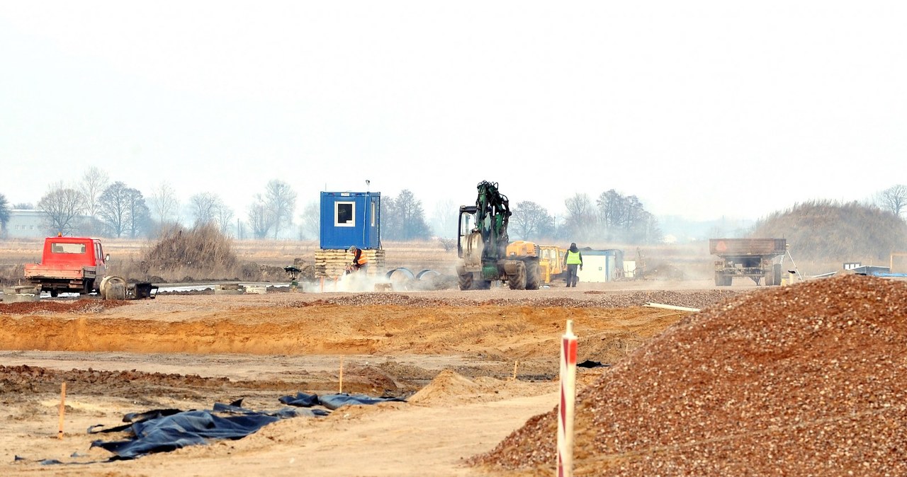 Kolejne problemy na A2. Chińska klątwa?