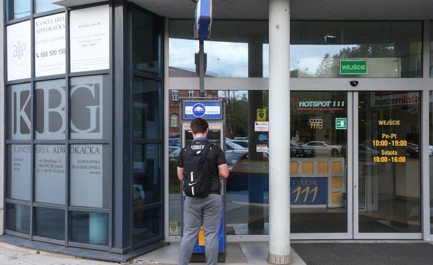 Kolejne restrykcje w obrocie gotówką. Nowe limity i obowiązki przy wypłatach