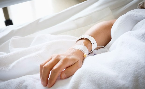 Kolejne szpitale wprowadzają ograniczenia odwiedzin. Powodem są infekcje