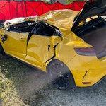 Kolejne tragiczne dachowanie żółtego Renault Megane RS. Nie żyją trzy osoby