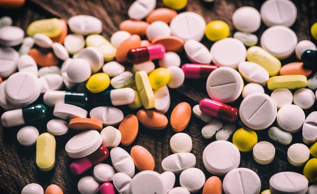 Kolejne zapasy antybiotyków z Agencji Rezerw trafią do aptek