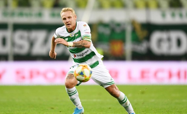 Kolejni piłkarze wyjeżdżają z Ekstraklasy