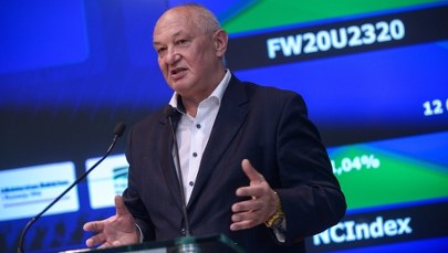 Kolejni politycy PiS zawieszeni. Chodzi o działkę pod CPK