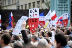 Kolejny dzień protestów przed Sądem Najwyższym