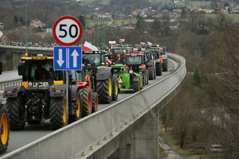 Kolejny dzień protestu rolników. Pierwsze głosy niezadowolenia