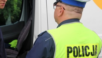Kolejny dzień „psiej grypy”. Na patrol jeździ komendant ze strażnikiem miejskim