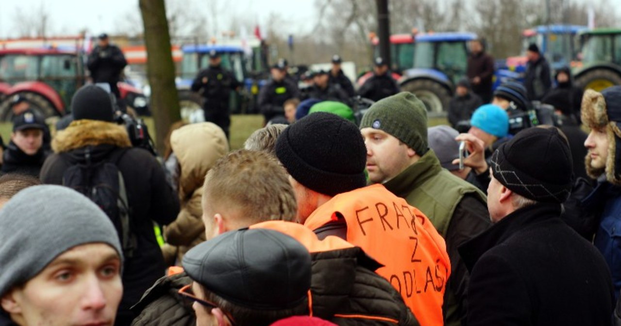 Kolejny dzień rolniczego protestu w Zakręcie