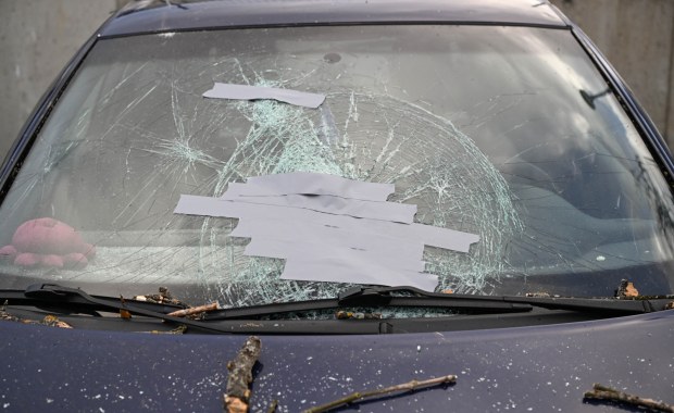 Kolejny dzień z silnym wiatrem. Nowe alerty IMGW