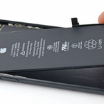 Kolejny iPhone sam przewidzi żywotność baterii?