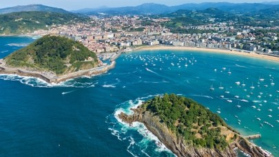 Kolejny kraj idzie na wojnę z niedopałkami: Zakaz palenia na słynnej plaży