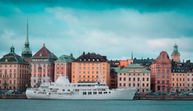 Kolejny kraj zastanawia się nad przyjęciem euro. W planach narodowe referendum