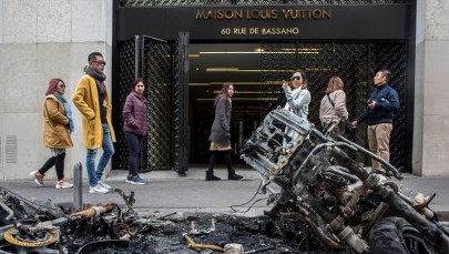 Kolejny protest "żółtych kamizelek" w Paryżu. Policjantów ma wspierać wojsko