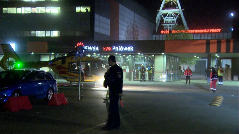 Kolejny wybuch w kopalni Pniówek. Na miejscu wylądował helikopter LPR /Polsat News /