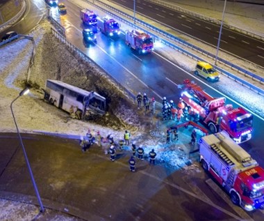 Kolejny wypadek autokaru na A4. W tym samym miejscu!