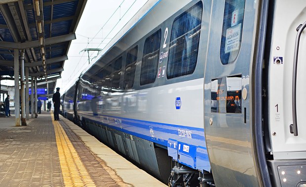 Kolejowa rewolucja w czasie wakacji na torach w Warszawie