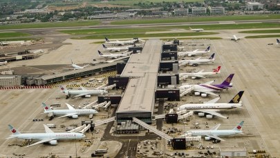 Kolizja dwóch samolotów na płycie lotniska Heathrow