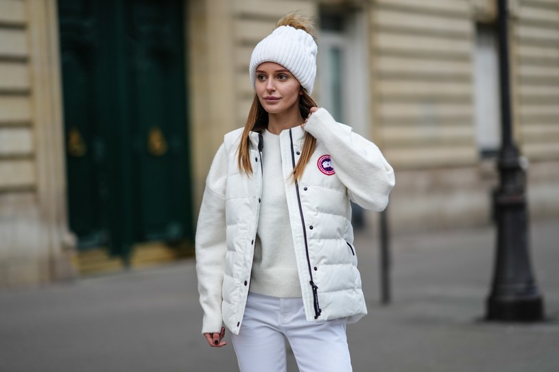 Kolor biały kojarzy się z luksusem i nienagannym stylem /Getty Images
