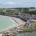 Kolorowe wille, klify i cisza. Mers-les-Bains zachwyca spokojnym klimatem