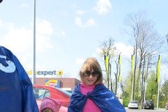 Kolorowy Przemarsz Superbohaterów! Zombie, roboty i... niedźwiadki