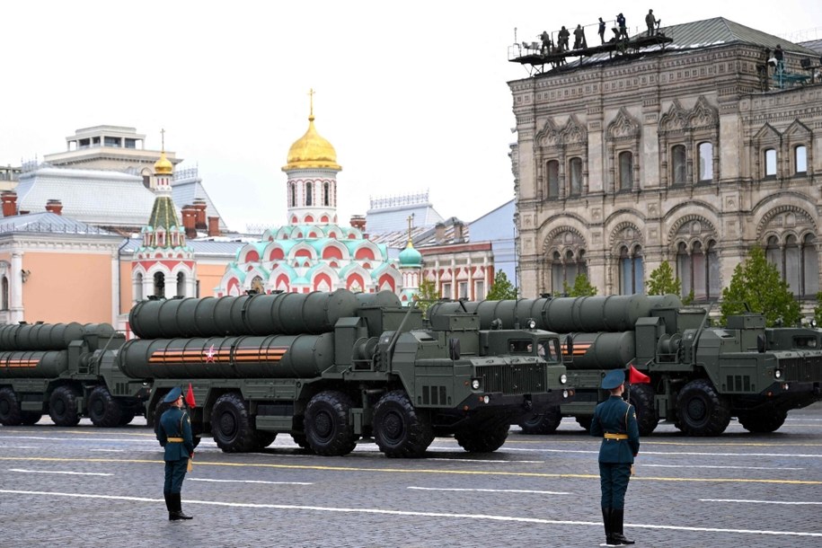 Kolumna S-400 /NATALIA KOLESNIKOVA/AFP /East News