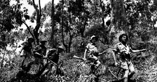 Komandosi australijscy w Timorze Wschodnim /Polska Zbrojna