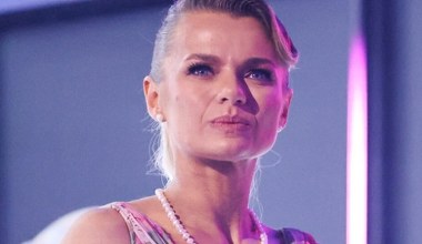 Komarnicka przekazuje wieści prosto z sycylijskiej plaży. "Szkoda byłoby przeżyć życie "