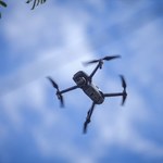 Komary spadają z dronów. Zaskakujący sposób na choroby